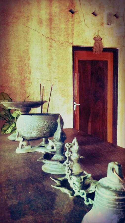 Saubagya Inn Anuradhapura Bagian luar foto