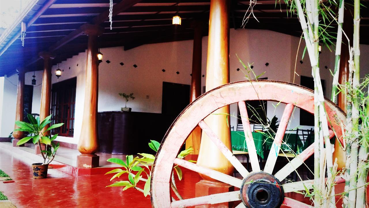 Saubagya Inn Anuradhapura Bagian luar foto
