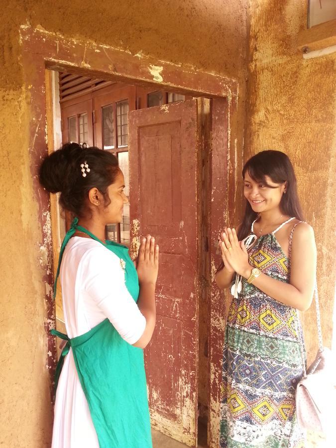 Saubagya Inn Anuradhapura Bagian luar foto