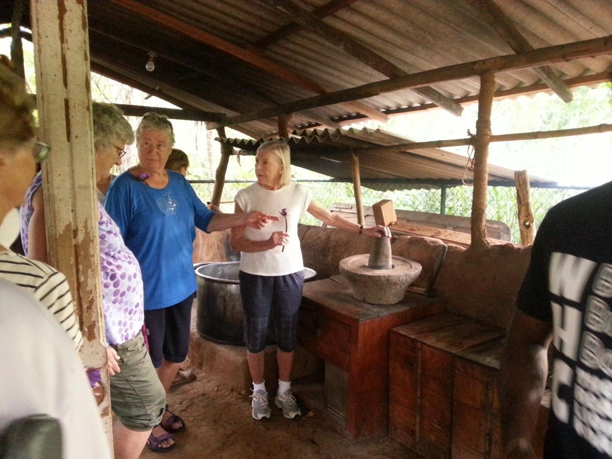 Saubagya Inn Anuradhapura Bagian luar foto
